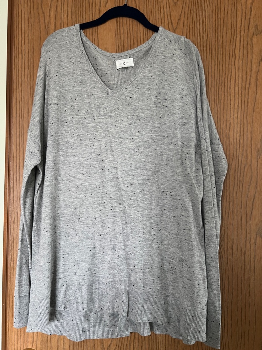 Lou & Grey Heather Gray Speckled V-Neck Pullover